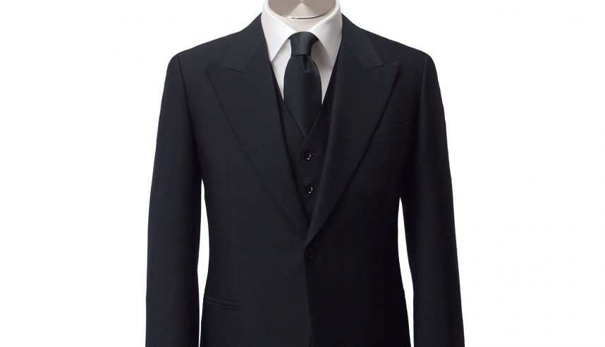 男性の喪服の選び方と コーディネート 準喪服 ブラックスーツ が基本 オーダースーツの銀座英國屋