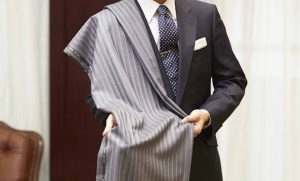 メンズ向けオーダージャケットの魅力は?特別な一着を仕立てるコツを解説、満足できるジャケットを仕立てるポイント